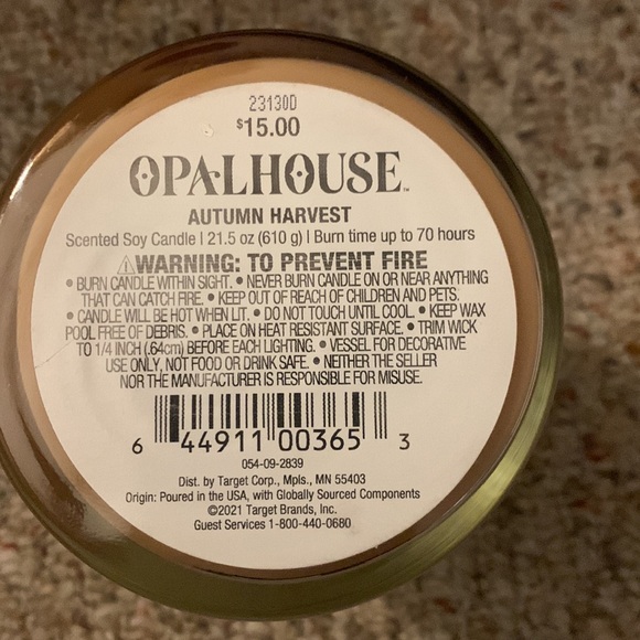 Autumn Harvest Scented Candle - Picture 3 of 4